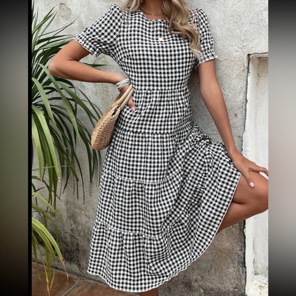 Classic Gingham Plaid Puff Sleeve Ruffle Hem Dress - Picture 4 of 6